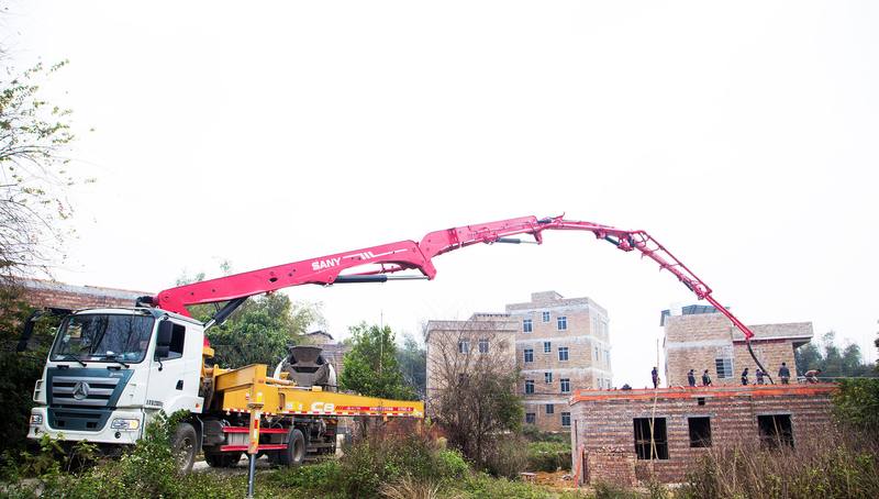 SYG5230THB 370C-10 Truck-mounted Concrete Pump - Image 5
