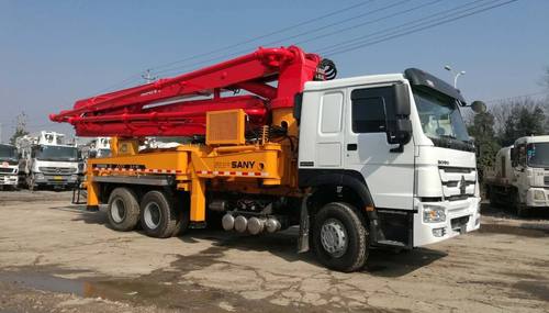 SYG5230THB 370C-10 Truck-mounted Concrete Pump - Image 4